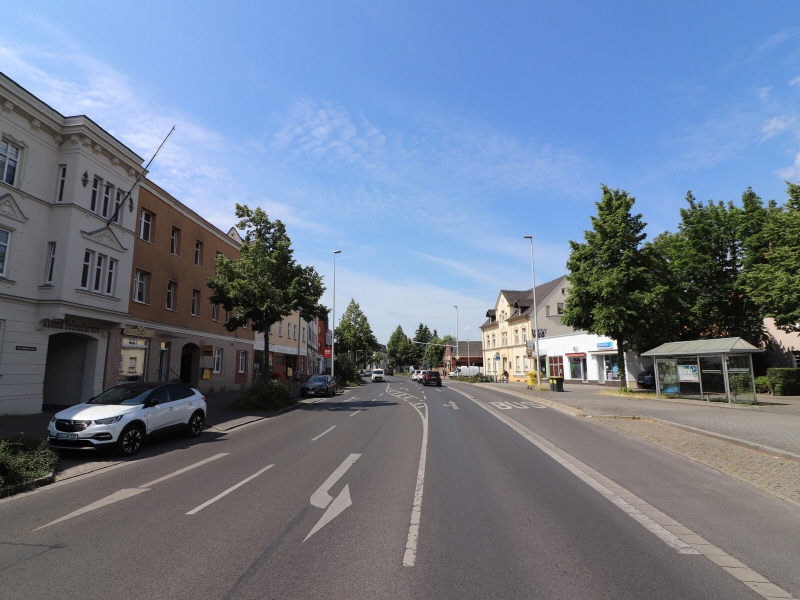 Bild 22 Umgebung Richtung West Wohn- / Gesch�ftshaus Cottbus