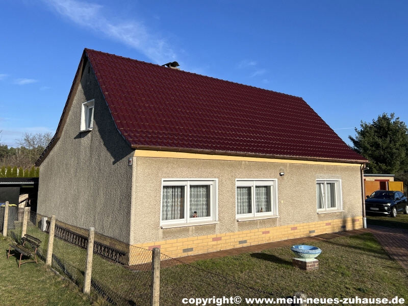 Bild 1 Wohnhaus Ansicht 1 Einfamilienhaus Gro�r�schen