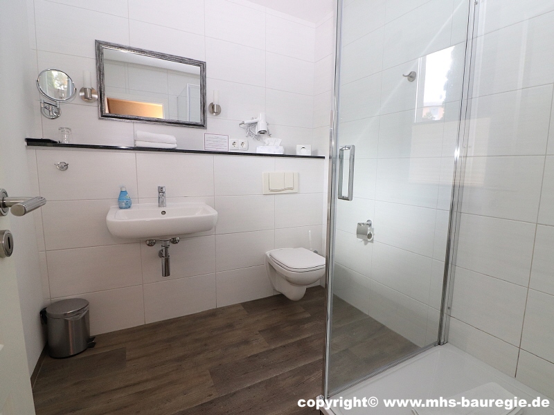 Bild 14 Hotel Erdgeschoss Zimmer 1 Bad Gastgewerbe Neu Zauche