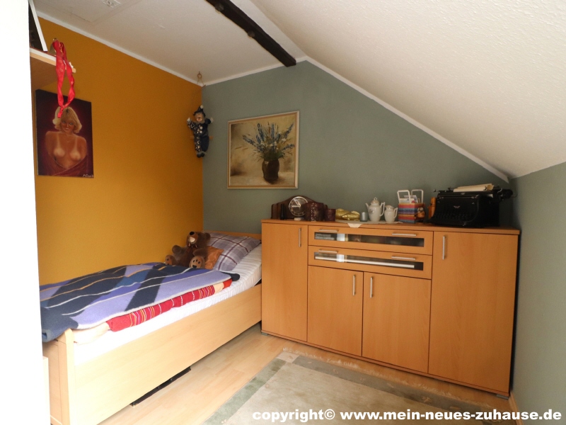 Bild 16 Wohnung 2 Dachgeschoss Arbeiten_Gast Einfamilienhaus Dissen-Striesow