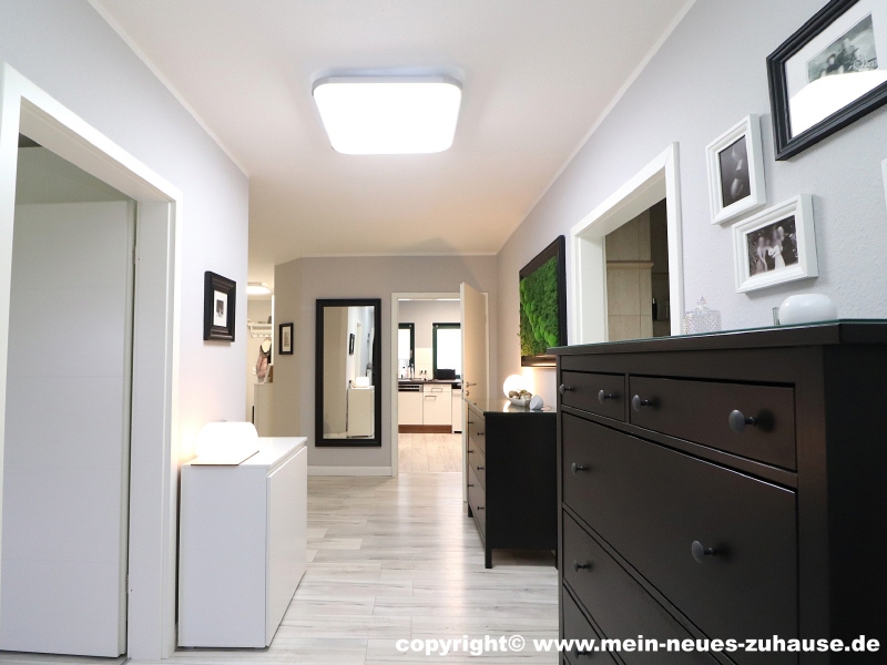 Bild 4 Flur Ansicht 2 Bungalow Cottbus