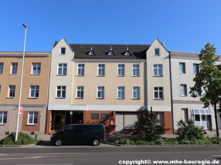 Bild 1 Wohn- und Gesch�ftshaus Cottbus - Str�bitz Wohn- / Gesch�ftshaus Mein neues Projekt - Wohn- und Gesch�ftshaus f�r Ihr Investment!