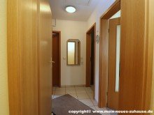 Bild 10 Flur Dachgeschoss Einfamilienhaus mit Einliegerwohnung in ruhiger Lage -  Eigennutzung mit Vermietungspotential!