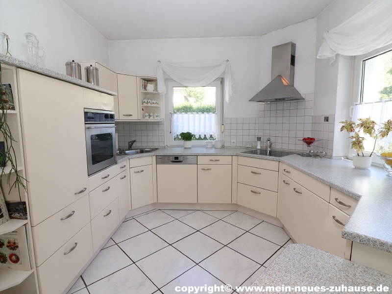 Bild 6 K�che Erdgeschoss Einfamilienhaus Cottbus