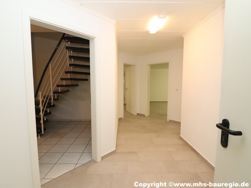 Bild 22 Kellerflur Einfamilienhaus Cottbus