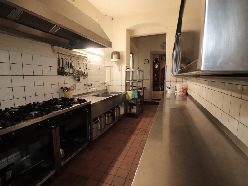 Bild 4 Vorbereitungsraum Wohn- / Gesch�ftshaus Cottbus