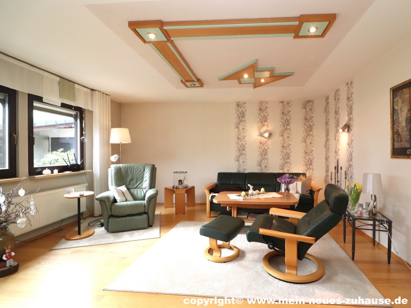 Bild 12 Wohnung 2 Erdgeschoss Wohnzimmer Einfamilienhaus Dissen-Striesow