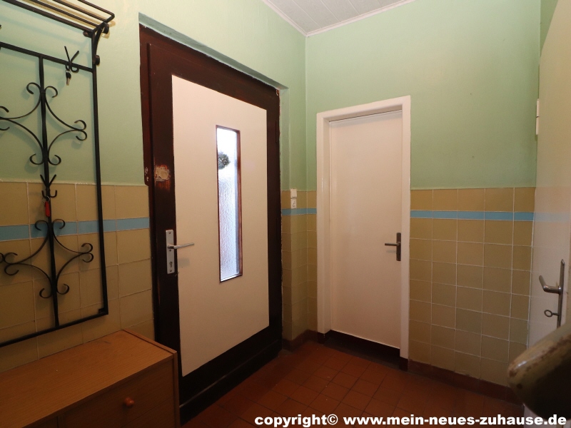 Bild 4 Flur Einfamilienhaus Gro�r�schen