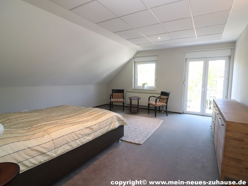 Bild 17 Schlafzimmer Dachgeschoss Einfamilienhaus Cottbus