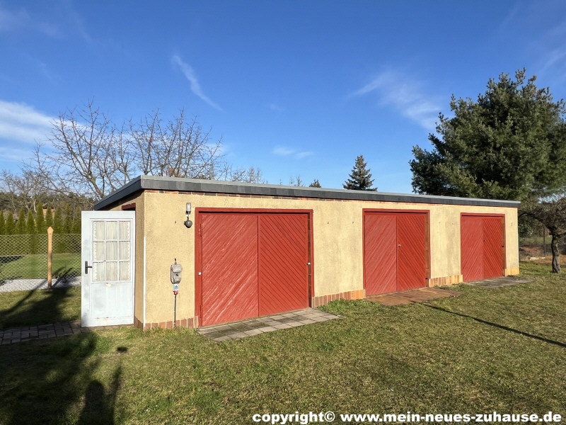 Bild 3 Garagenansicht Einfamilienhaus Gro�r�schen