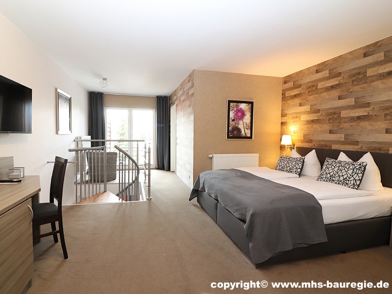 Bild 27 G�stehaus Dachgeschoss Zimmer 2 Hotels Neu Zauche
